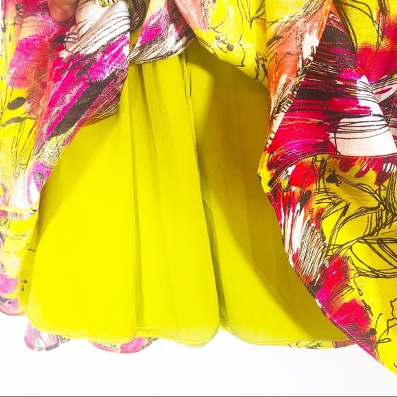 St John š„SALEš„silk blend A line floral skirt Sz 4 gorgeous - Picture 3 of 6